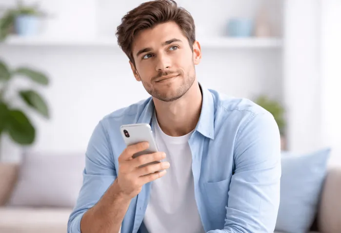 120 Good Tinder Bios + Free AI Tinder Bio Generator
